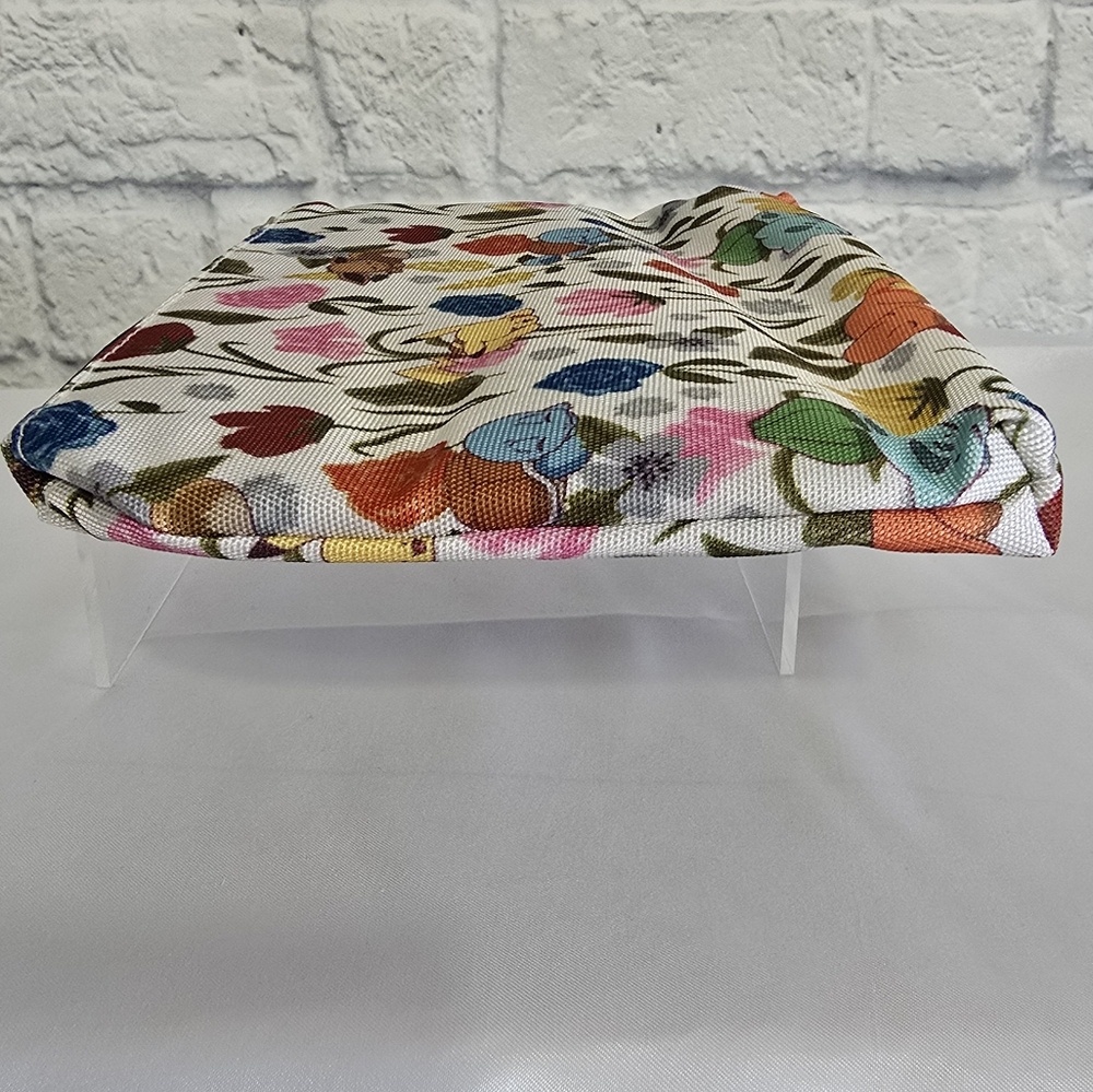 Pokemon Starters Floral Travel Pouch Pokémon Bag Pikachu Eevee Gen 1 Starter New - Picture 10 of 16